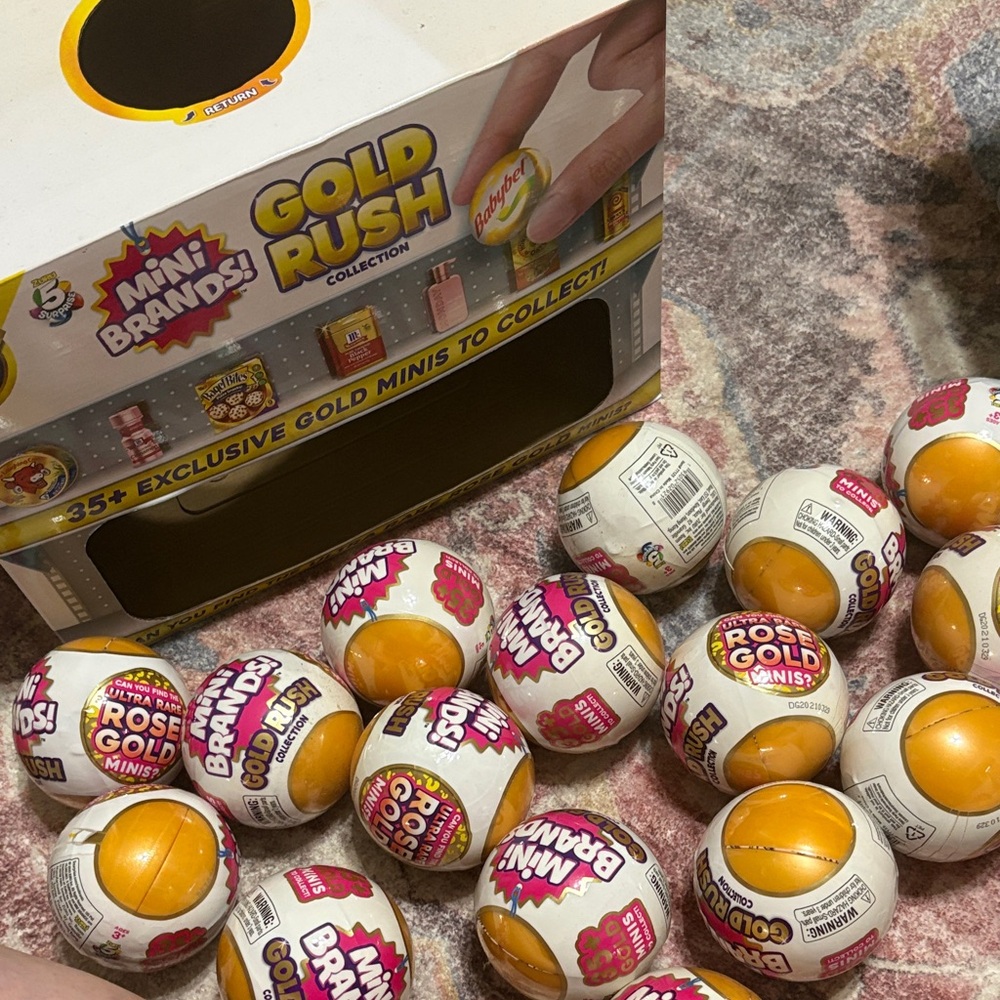 Mini Brands Gold Rush Collection